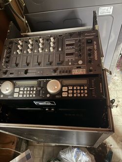 Tengo bocinas de Venta para la personas que guste, comprar y un DJ