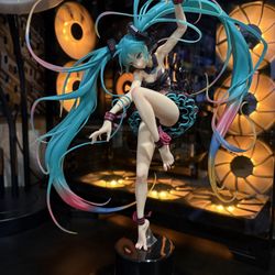 Hatsune Miku Mebae 1/7th 