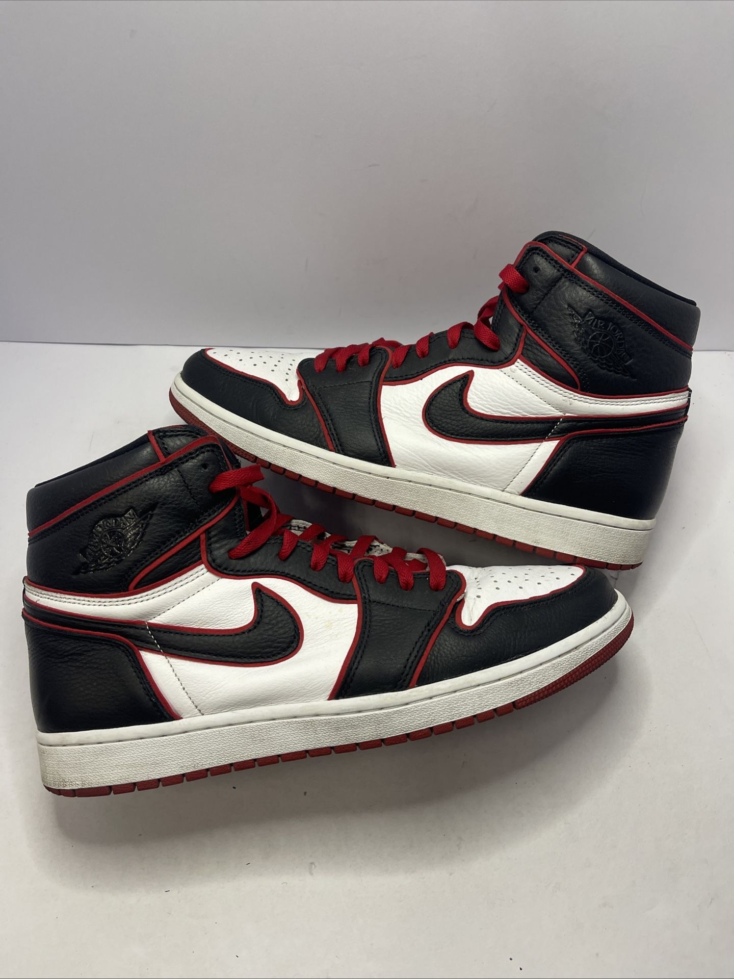 Jordan 1 Low Bloodline Size 13 Men
