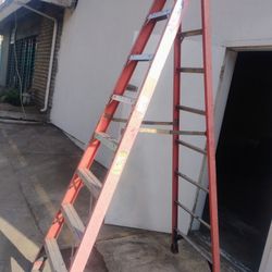  Escalera. De 8. Foot 