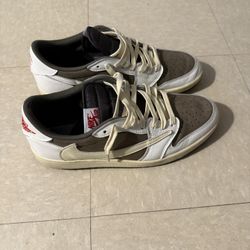 Travis Scott x Air Jordan 1 Retro Low ‘Reverse Mocha’