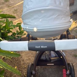 *New* Hot Mom Stroller