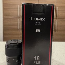 Panasonic LUMIX S 18mm F/1.8 Ultra Wide Lens