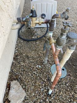 Ser-vicio de Plo-meria Water Heater, Disposal