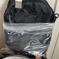Black Back Pac