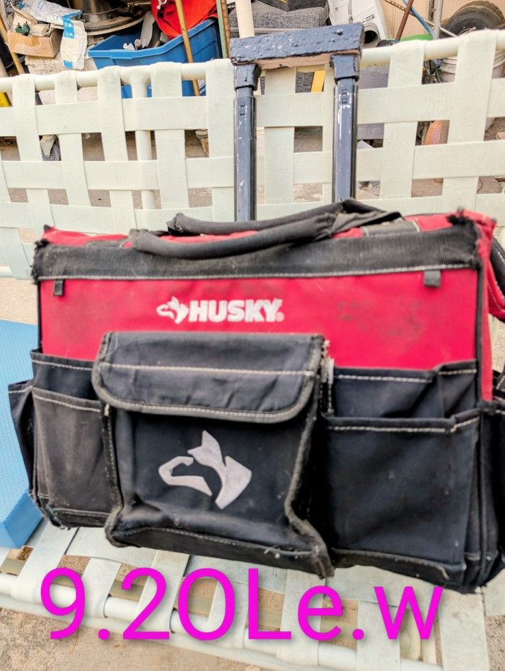 Husky Tool Back On Wheels With Side Pockets