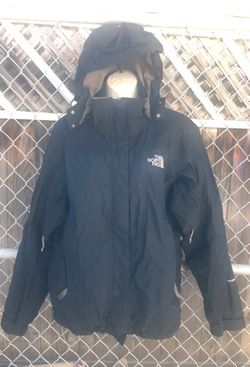 The north face women’s strong fully equipped windbreaker hoodie jacket