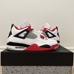 Jordan 4 “Fire Red” Size 10 Mens