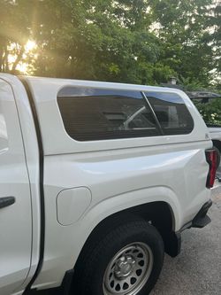 Chevrolet Colorado Cap 2023-2027 Summit WhitC