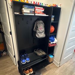 Coat rack / book shelf / shoe rack