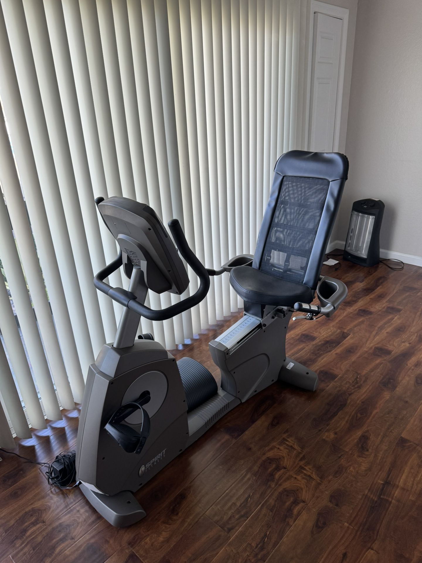 🚴♂️ Spirit Fitness Recumbent Exercise Bike – Great Condition