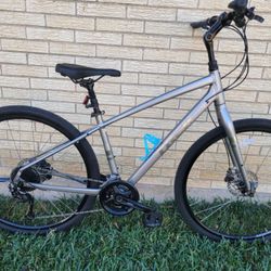 Trek Verve Hybrid Bike 