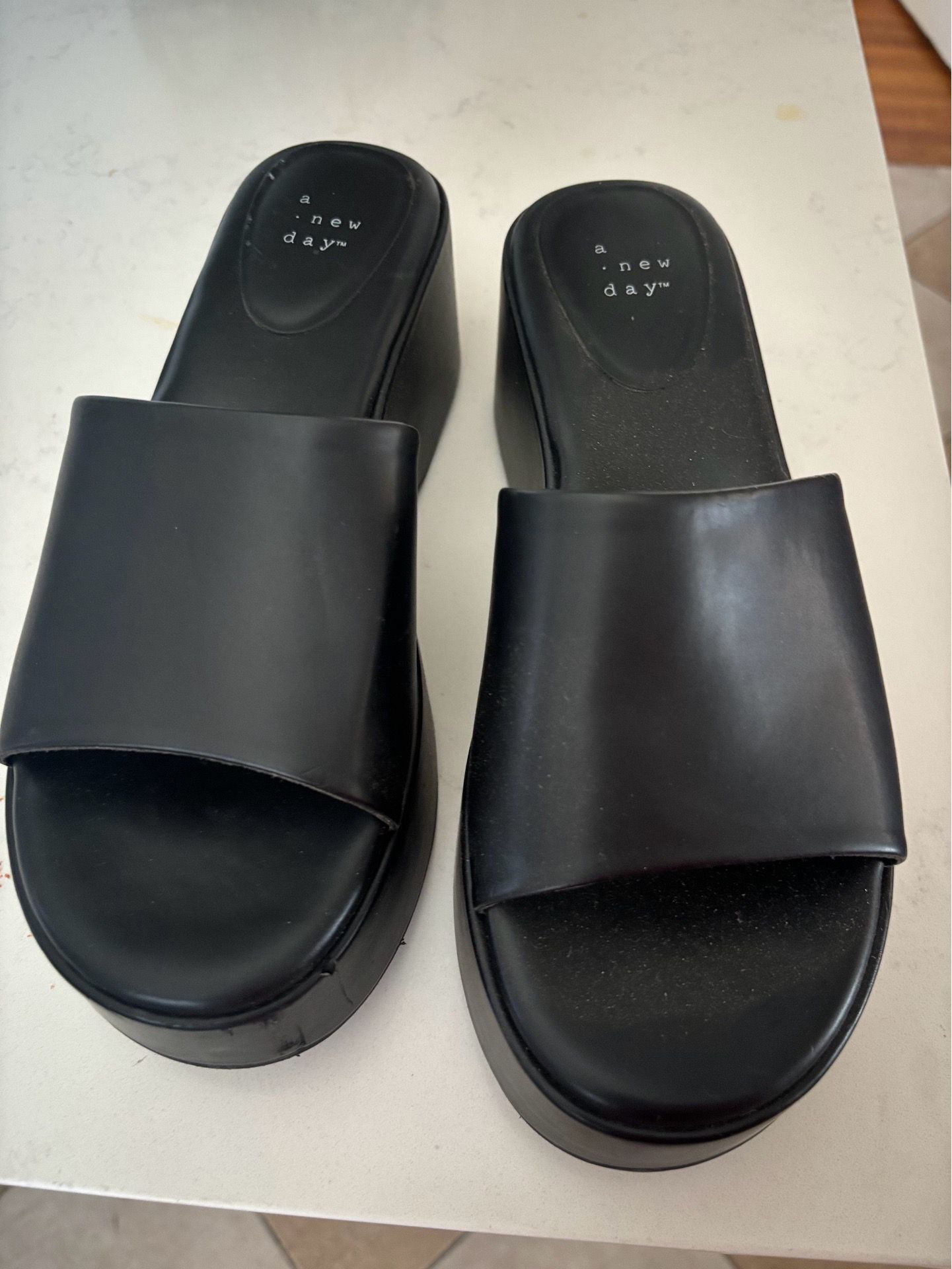 Black Platform Sandles