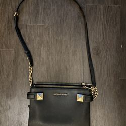 Michael Kors crossbody Bag Like New 