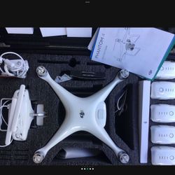DJI Phantom 4 DRONE Professional Quadcopter with Camera and 3-Axis Gimbal - White $700 Cash Only 