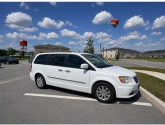 Chrysler Van 2015 Town & Country For Sale