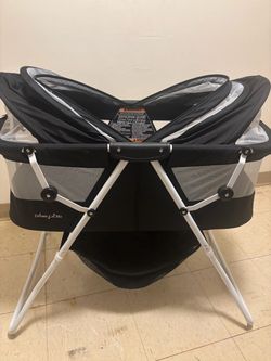 Dream On Me Twin Baby Bassinet