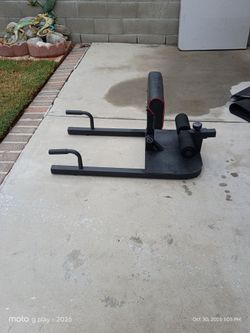 Squat Machine