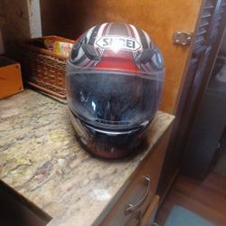 Motorcycle helmet