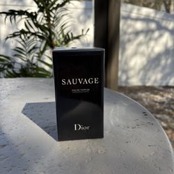 Sauvage Dior Eau De Parfum 3.4 fl oz