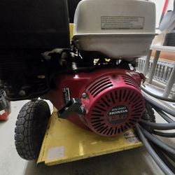 Honda Gx 390 Pressure Washer 4GPM w/ New Pump