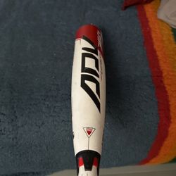 Easton Adv -8 Size 30
