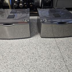 Samsung Laundry Pedestals - Like New