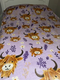 Adorable Lilac Cow Design Twin Flannel Blanket Super Soft