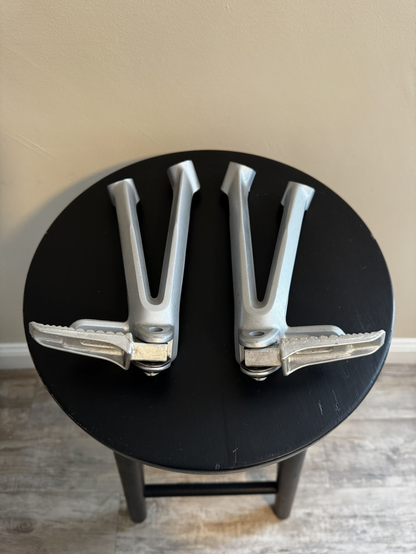 2006 / 2007 Suzuki GSX-R 600 / 750 Rear Footpegs