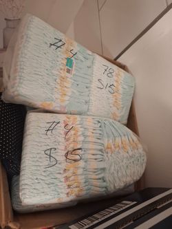 PAMPERS SIZE 4 78 DIAMPERS $15