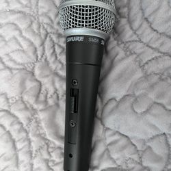 Shure Cardioid Dynamic Vocal Microphone with On/off Switch 