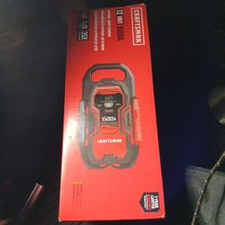 Craftsman 12 Volt 1500A Lithium Jump Starter