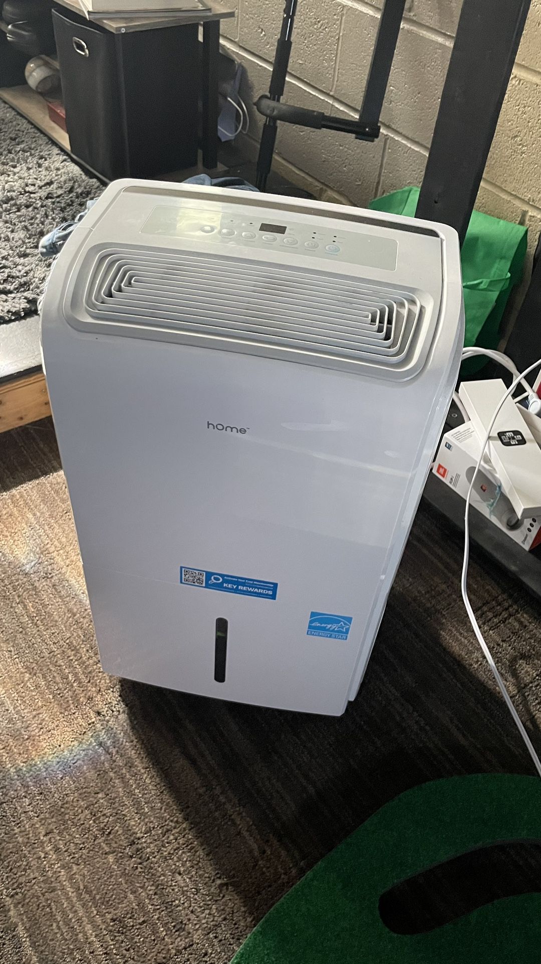 Dehumidifier 