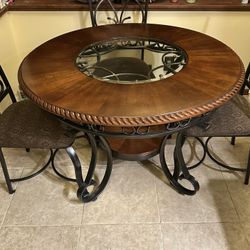 Beautiful Ashley Wooden Round Table With 4 Chairs 