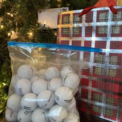 39 PIECES OF GOLF BALLS:  PINNACLE, TAYLOR MADE, PREMIUM WILSON