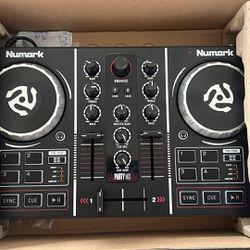 Numark PARTY MIX  -  Never Used !!!