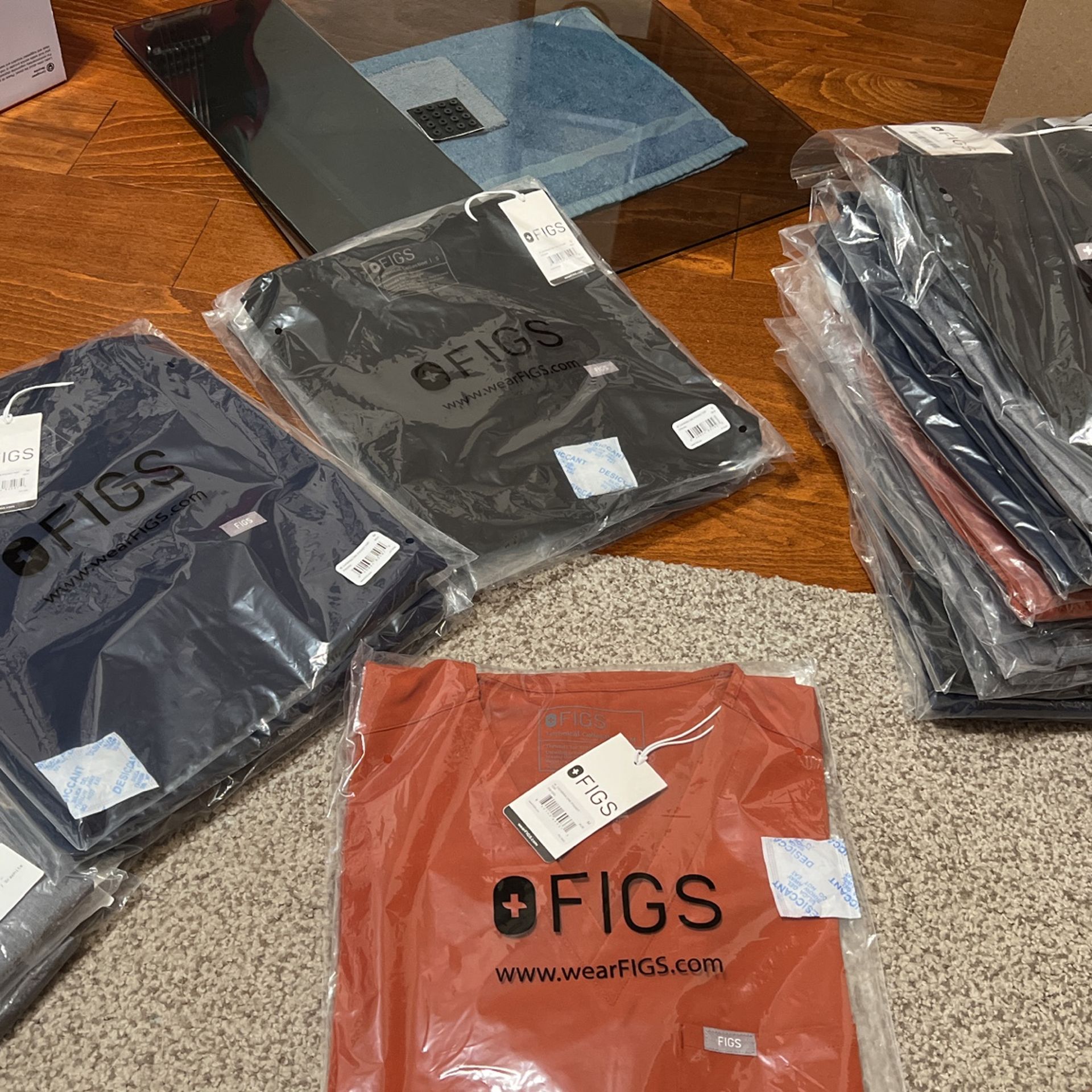 FIGS (Scrubs) (Top And Bottom)
