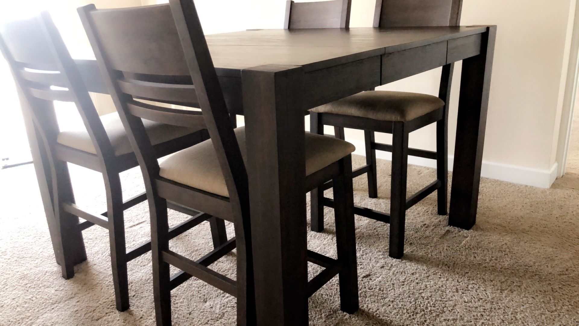 Huge Dining Room Table ($350) Negotiable!