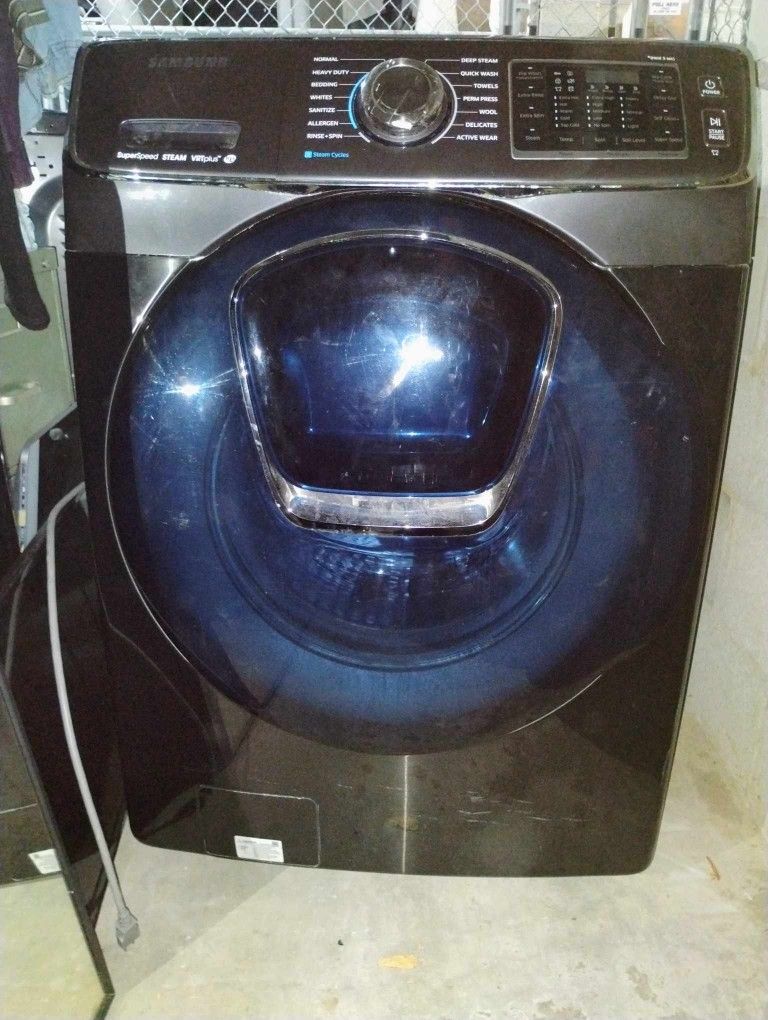 Samsung SmartHome Washer/Dryer Set
