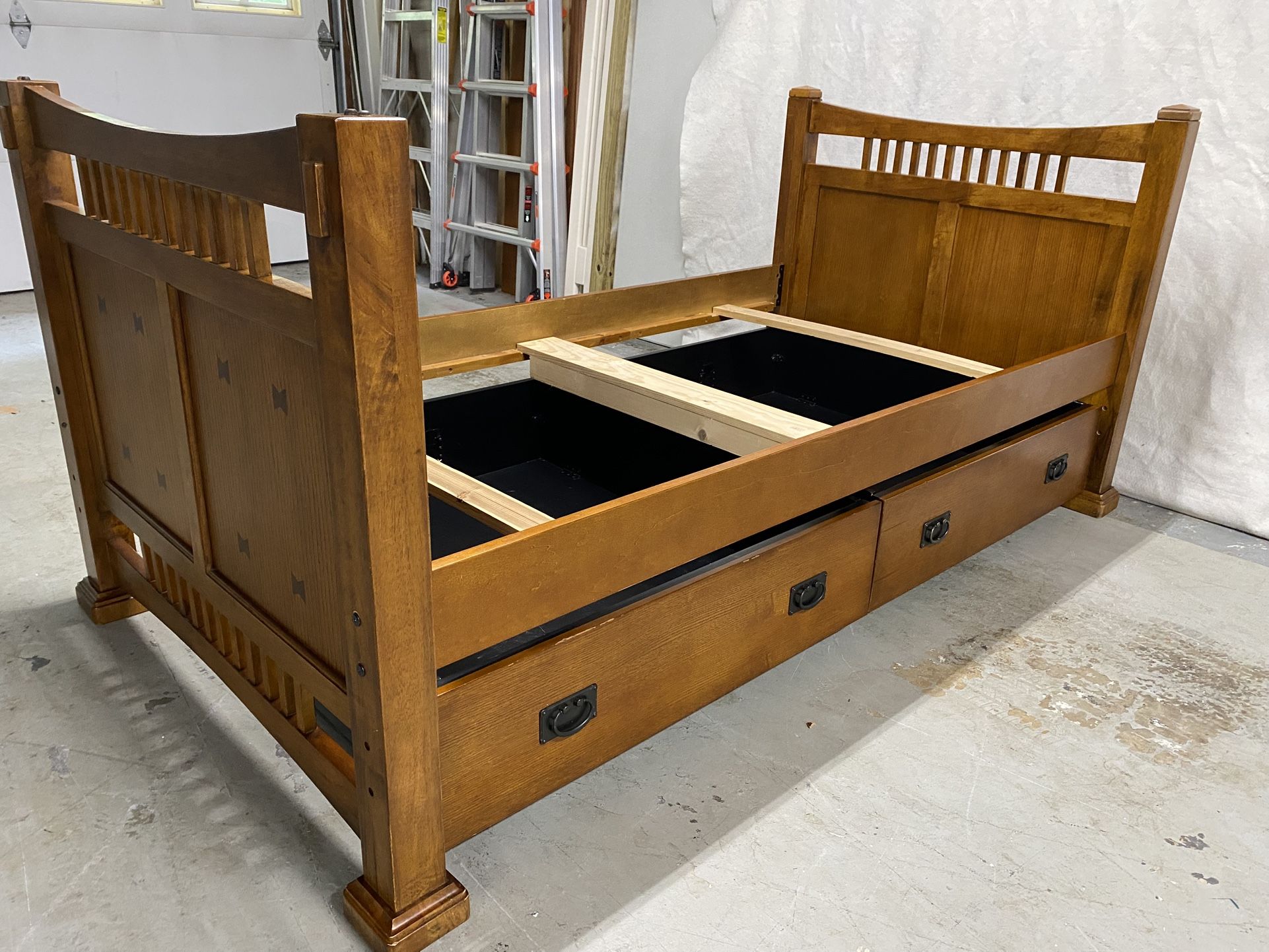 Twin Bed