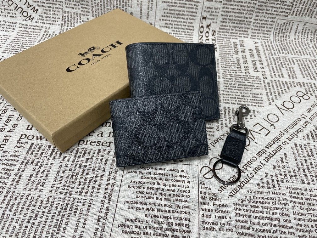 Coach Wallet Set