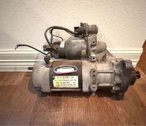 2014 Freightliner Cascadia Starter