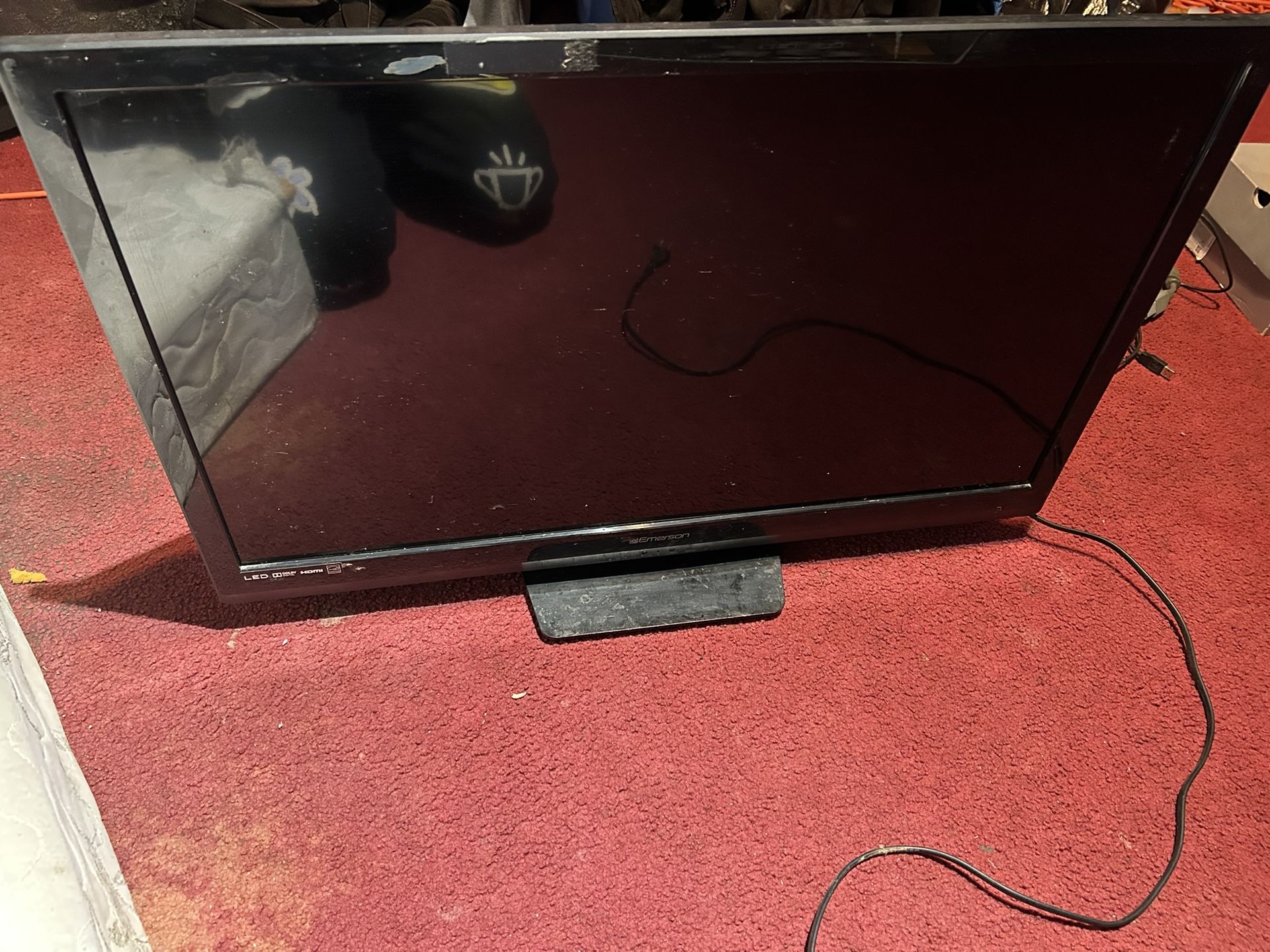 Emerson 32 Inch Tv