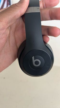Beat Solo 2s