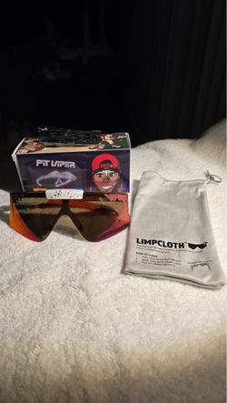 Pit Viper Sunglasses with Box and Limpcloth