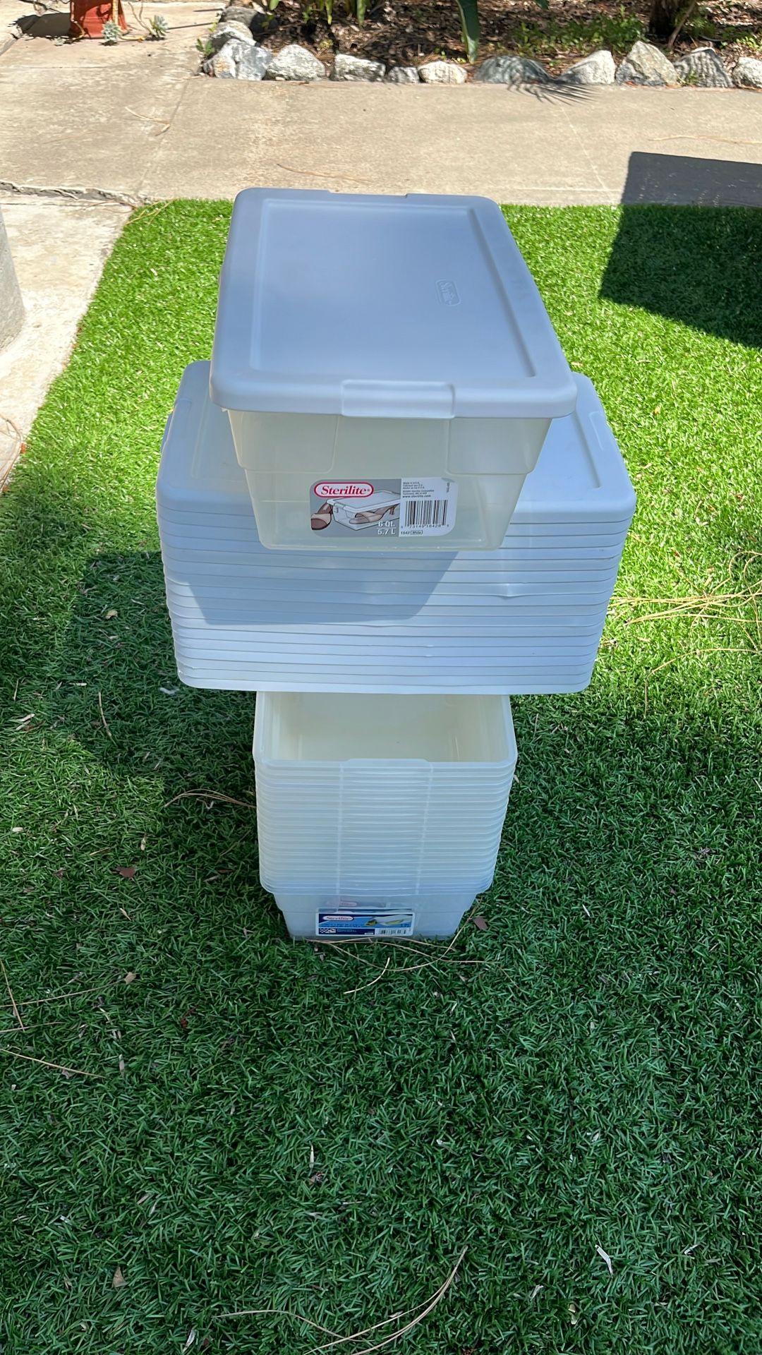 15 Shoe Boxes  6qt White
