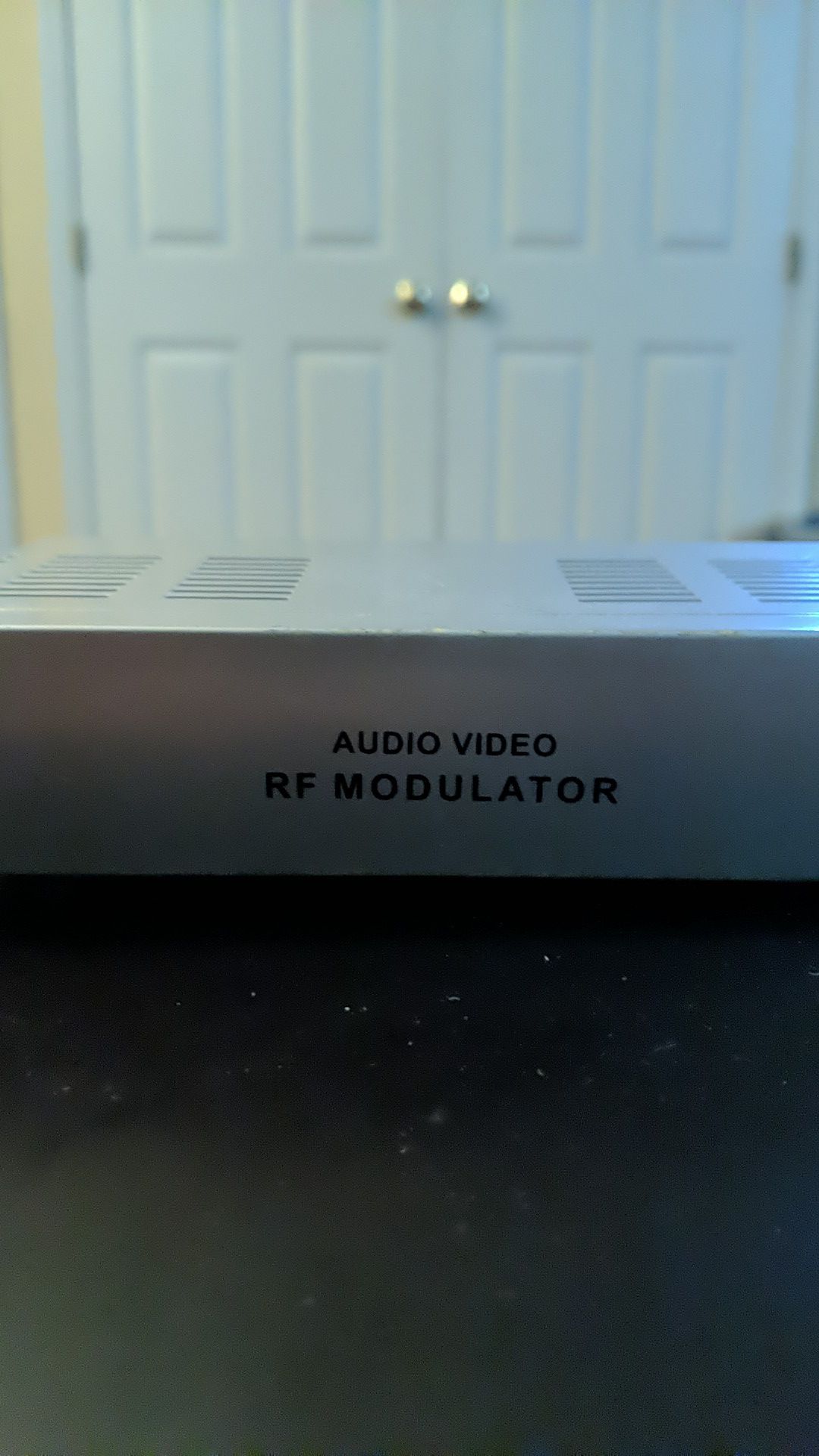 Audio Video RF Modulator