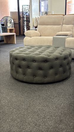 Round cocktail ottoman
