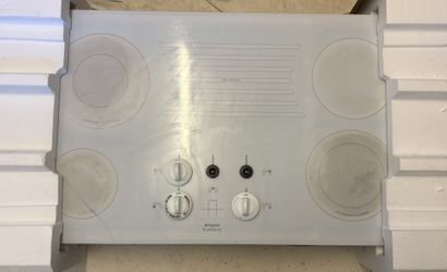 Frigidaire Gallery FEC36S8HSA stove cooktop **For Parts**