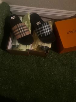 Burberry slides